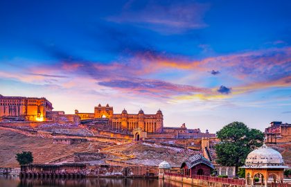 Amber,Fort,And,Maota,Lake,At,Sunset.,Jaipur,,Rajasthan,,India,