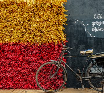 Kozhikode,Kerala,,India,January,23,2021,An,Old,Bicycle,Parked