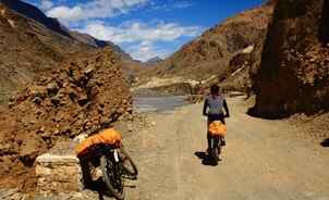 Cycling From Manali to Leh