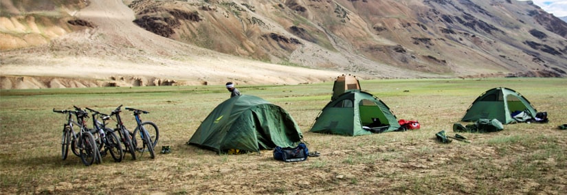Fixing Camp for Overnight during Manali Leh Cycling